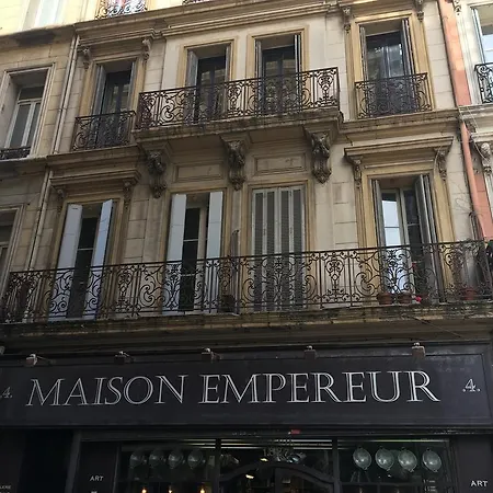Une Nuit Dans L'arriere Boutique Apartamento